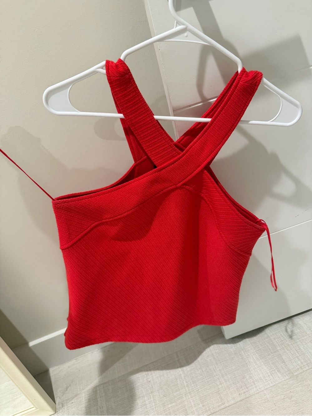 Red Ribbed Crossback Women's Tank Top